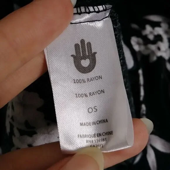 Spiritual Gangster Maya Black Floral Kimono Robe - Picture 7 of 8